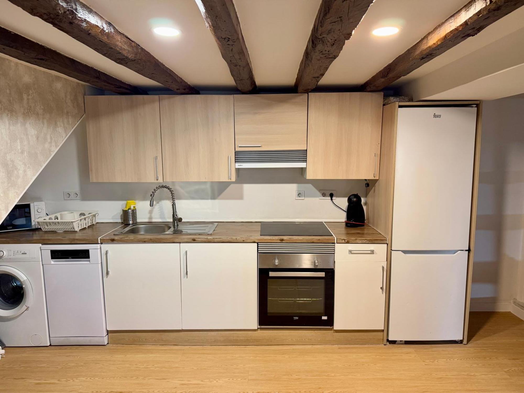 Hermoso Apartamento En Madrid - Central Luaran gambar